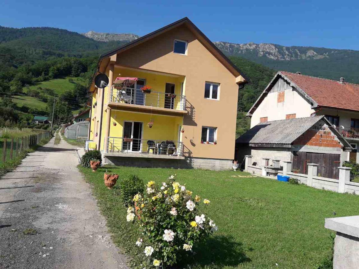 Vuceljic Rooms Andrijevica Luaran gambar